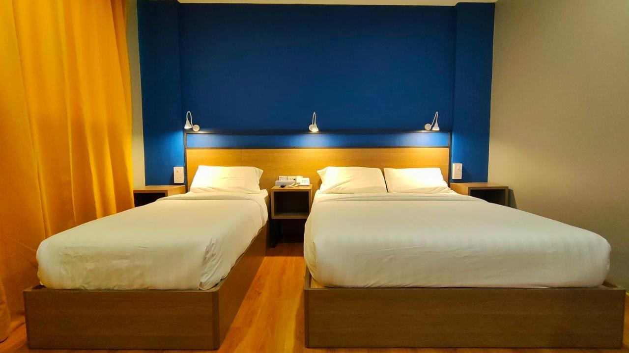 Uptown Hotel Semporna Eksteriør billede