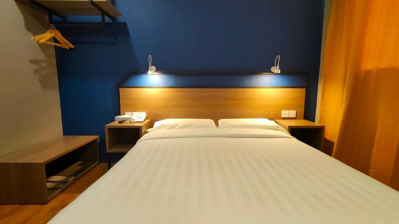Uptown Hotel Semporna Eksteriør billede